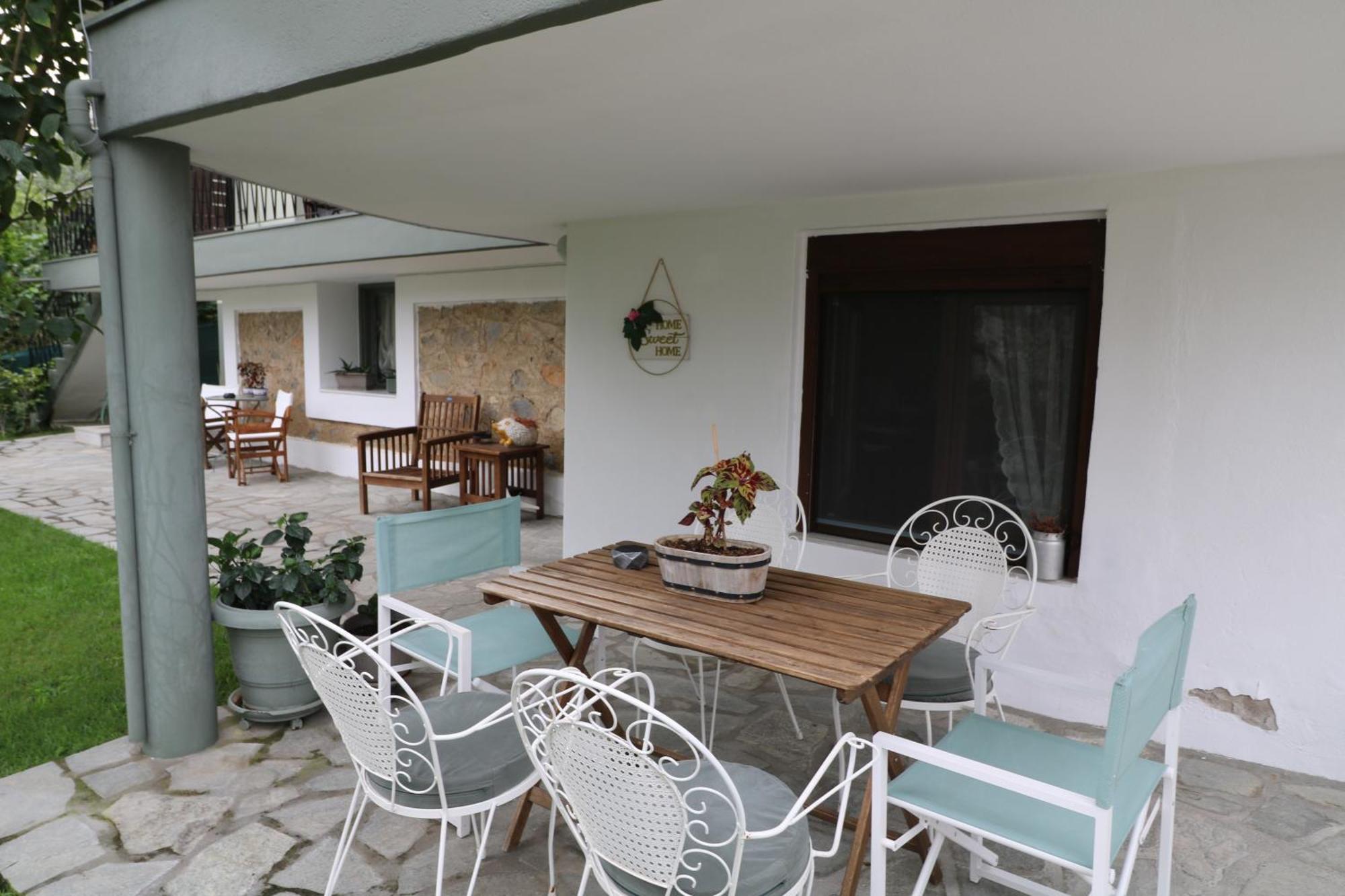Casa Di Famiglia Apartment เทสซาโลนิกิ ภายนอก รูปภาพ